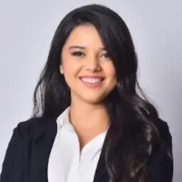 Mayra Correia Azevedo