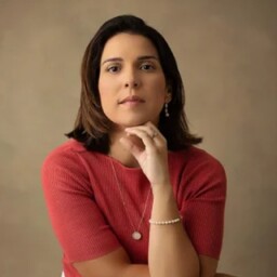 Bruna Gomes Ferro Costa Borges
