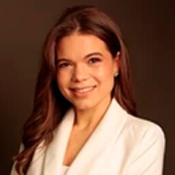 Bruna C. Perius