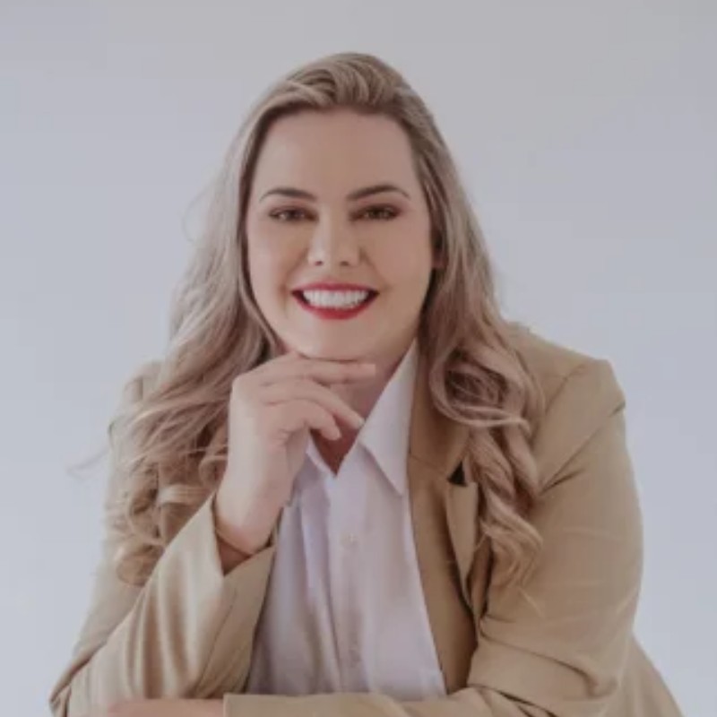 Katia Karoline Webers