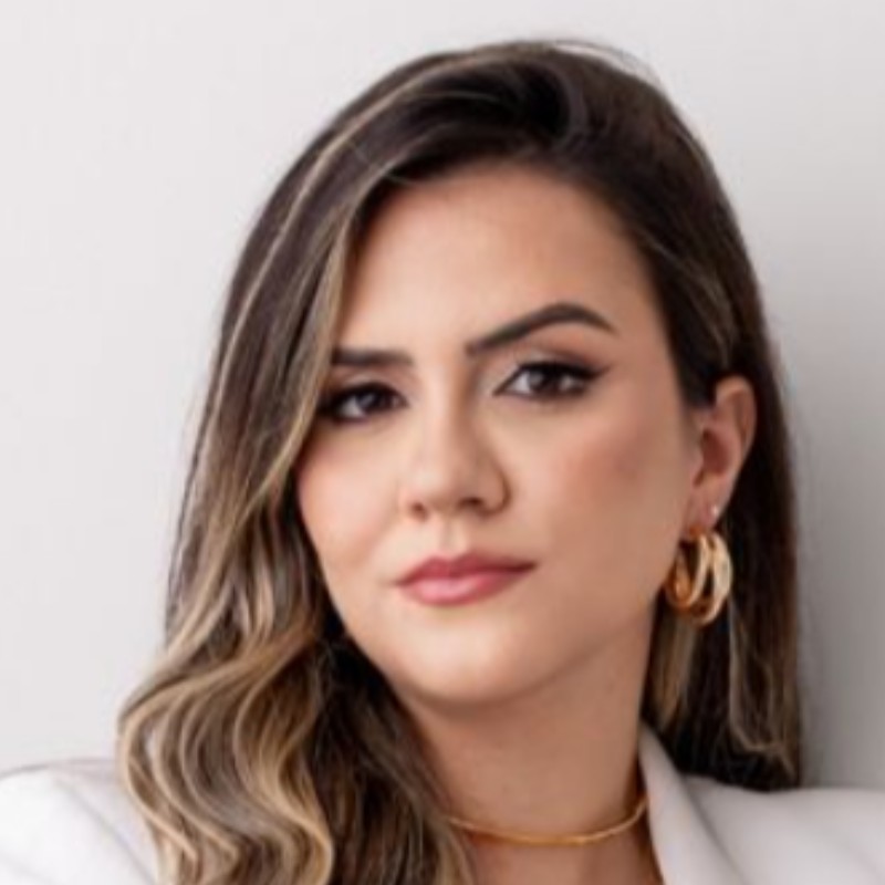 Julia Sanches Santos Cezario