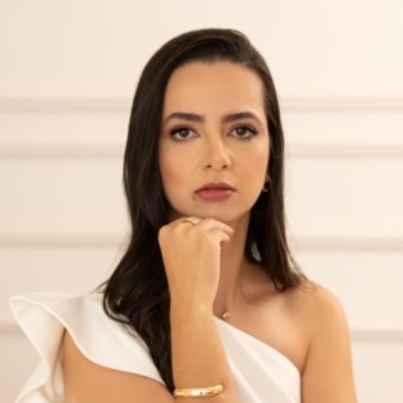 Renata Pereira Peres Peruzzo